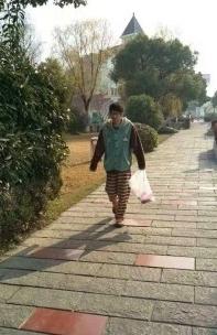 S8小组赛上iBoy惊人反应 LOL女团系列皮肤登录 ​