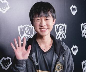 “永不五杀”再现赛场IG四强 RNG输了Faker赢了